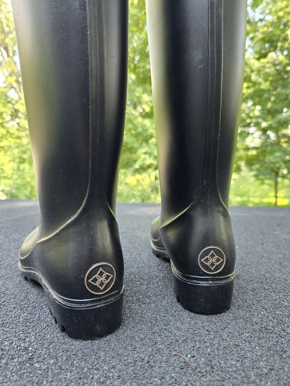 Matte Black Rubber Rain Boots By Däv Size 9 Slush Boots Lug Sole Non Slip Tread